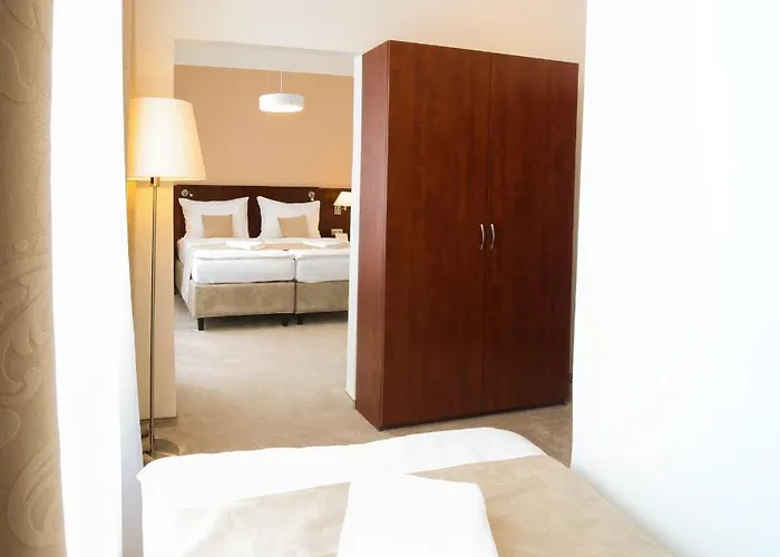 Kozák Hotel 4*